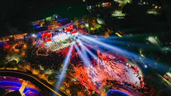 104854